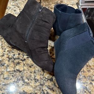 2 pairs of booties size 6